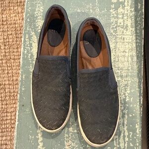 Sofft Women's Slip-On Sneakers in Navy